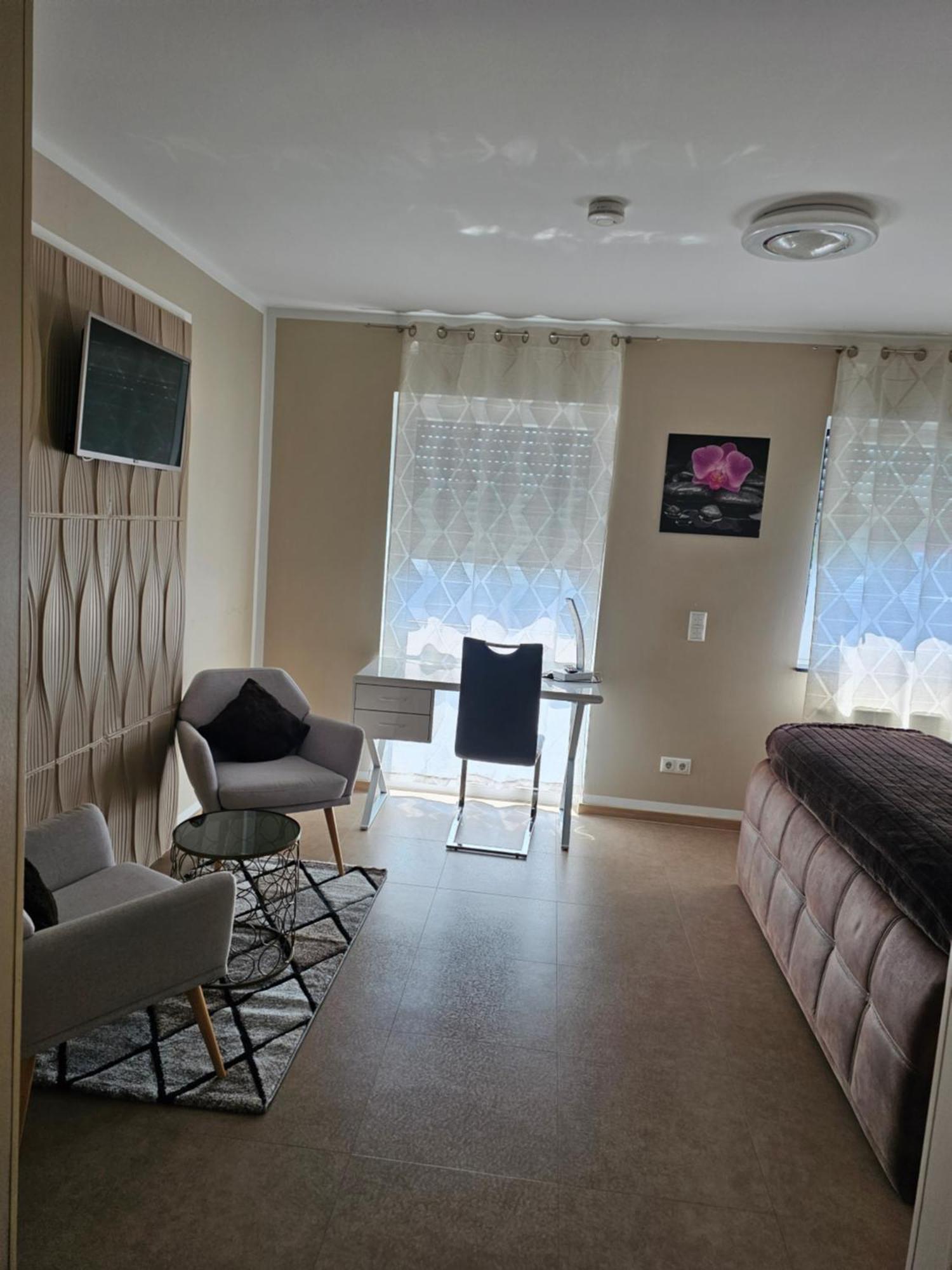 Aparthotel Magnolia Oberursel Ngoại thất bức ảnh