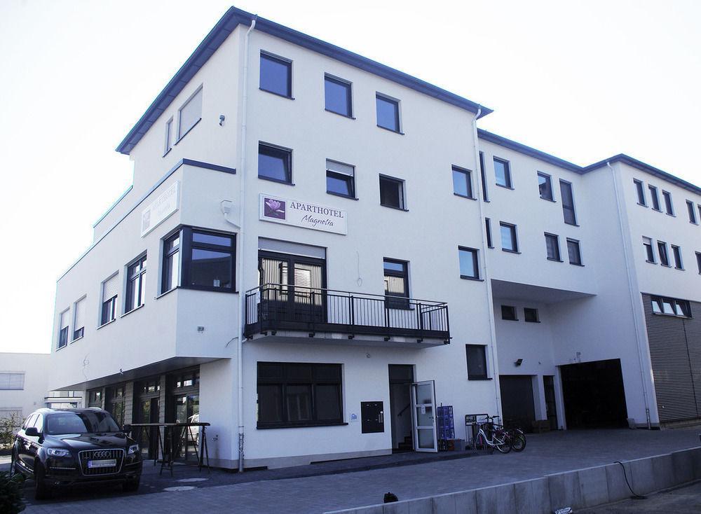 Aparthotel Magnolia Oberursel Ngoại thất bức ảnh