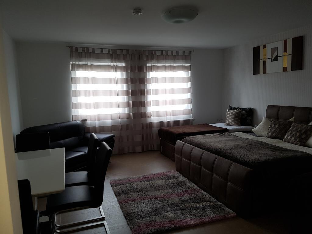 Aparthotel Magnolia Oberursel Ngoại thất bức ảnh