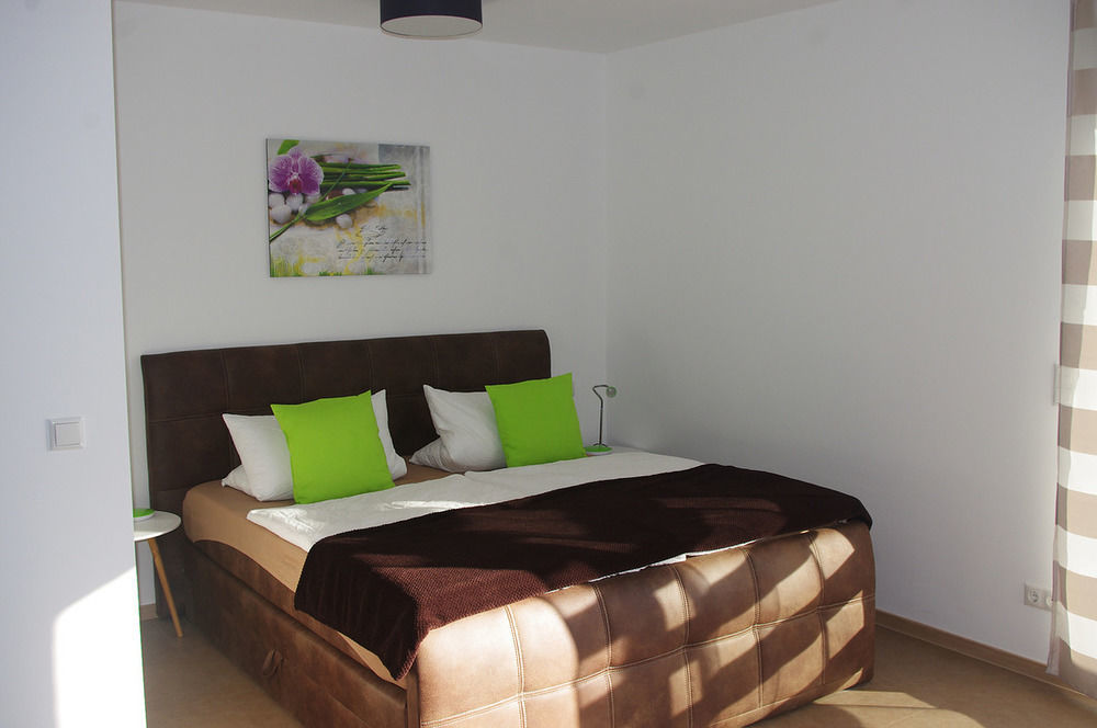 Aparthotel Magnolia Oberursel Ngoại thất bức ảnh