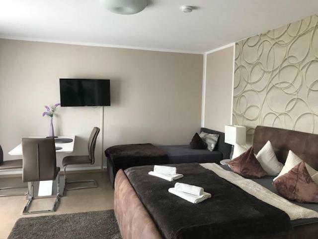Aparthotel Magnolia Oberursel Ngoại thất bức ảnh